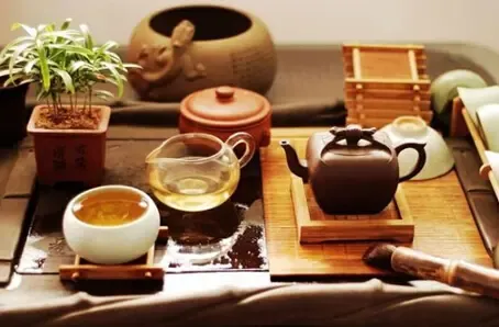茶韵悠长：回甘香茗，养生喝茶，悠然自得生活秘诀